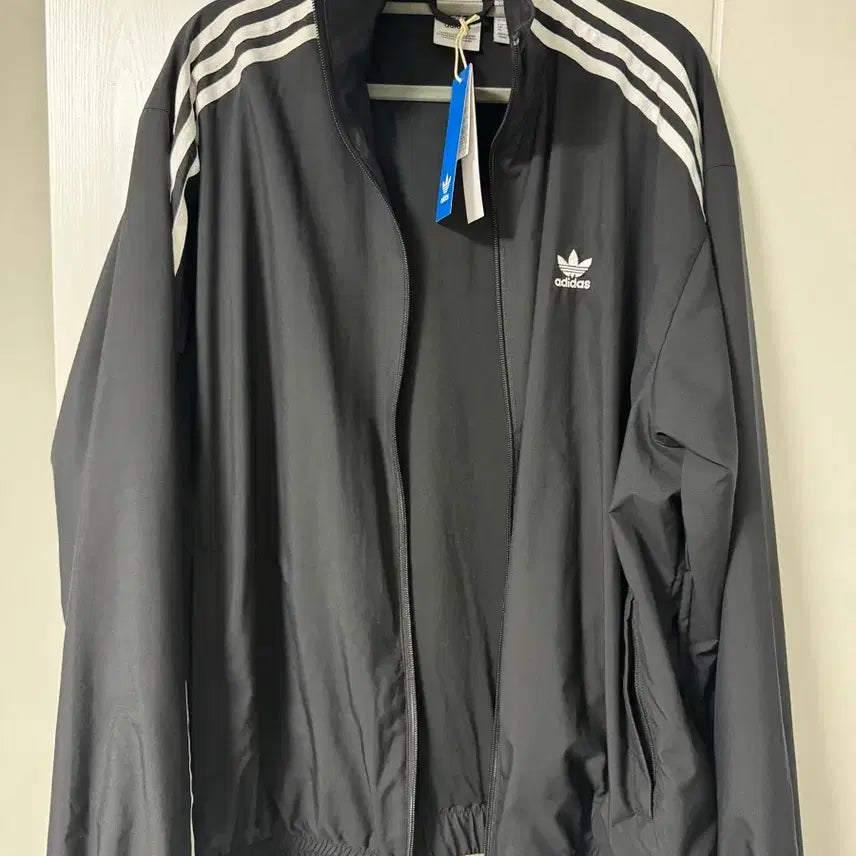 [BUNJANG] Adidas Adilenium Season 1 Oversized Track Jacket Black / 이번주거래시[xs] 아디다스 아딜레늄 시즌1 오버사이즈 트랙자켓 블랙