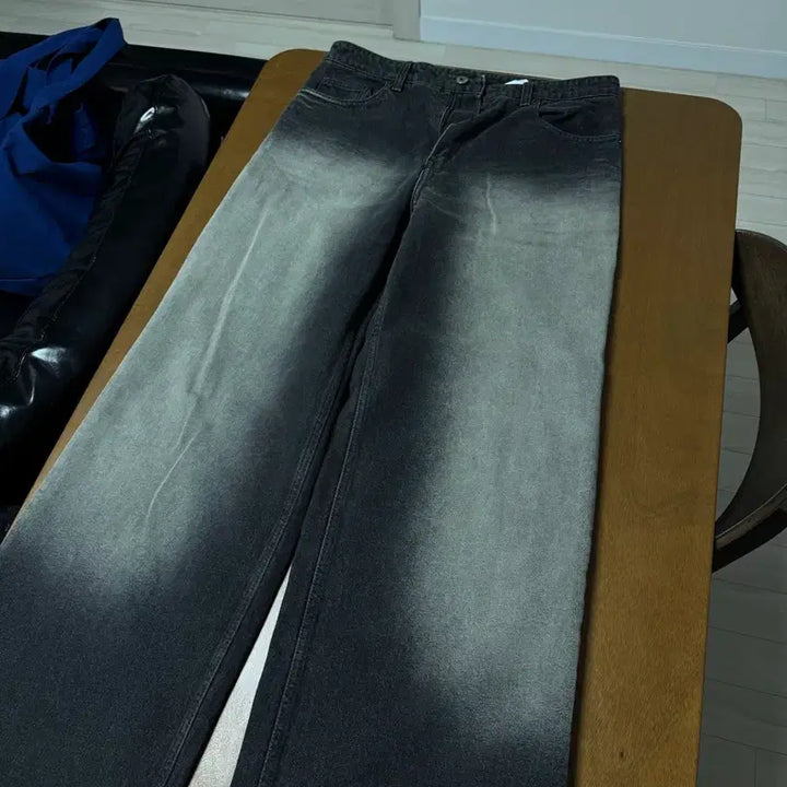 [BUNJANG] COER Washed Charcoal Semi Wide Jeans (M) / 쿠어 워시드 차콜 세미 와이드 진 m 판매