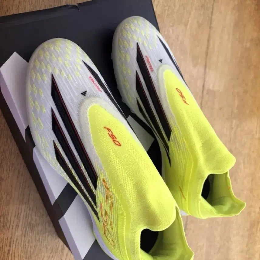 [BUNJANG] Adidas F50 Pro LL TF (JQ1483) Futsal Shoes / 아디다스 F50 프로 LL TF (JQ1483) 풋살화