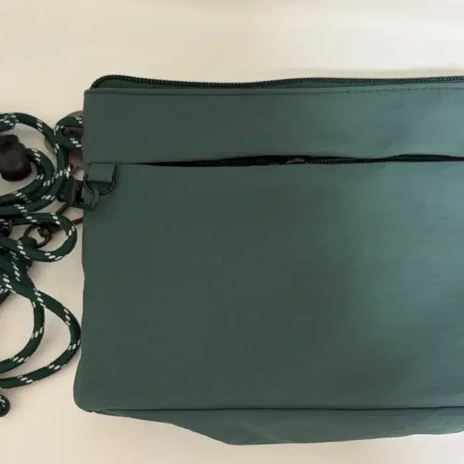 [BUNJANG] Starbucks Daily Pouch Bag Green / 스타벅스 데일리 파우치백 그린