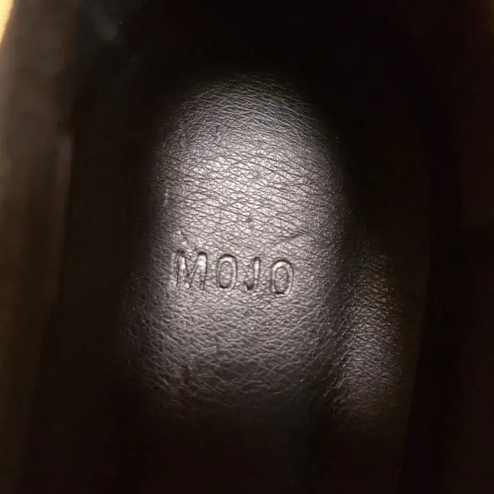 [BUNJANG] MOJO Black Suede Flat Shoes / 모조 mojo 블랙 스웨이드 플랫슈즈