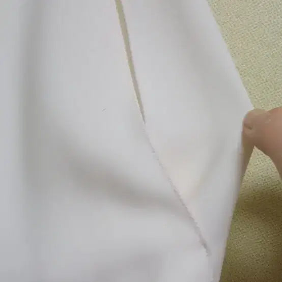 [BUNJANG] TIME Ribbon Tie Blouse / TIME 타임 리본 묶음 블라우스