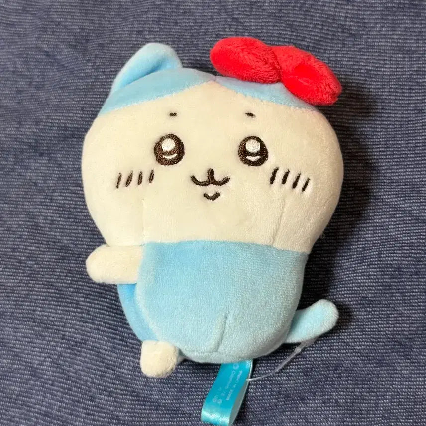 [BUNJANG] Sanrio Hachiware x Hello Kitty Collaboration Limited Edition Plush Doll / 먼작귀 산리오 하치와레 헬로키티 콜라보 한정판 인형 누이
