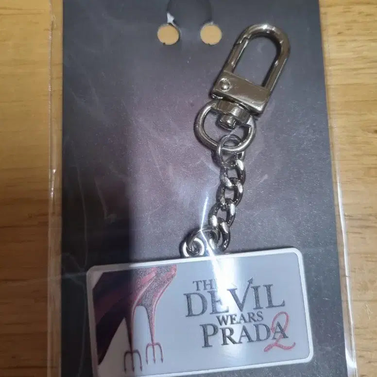 [BUNJANG] The Devil Wears Prada 2 Keychain / 악마는 프라다를 입는다 2 키링