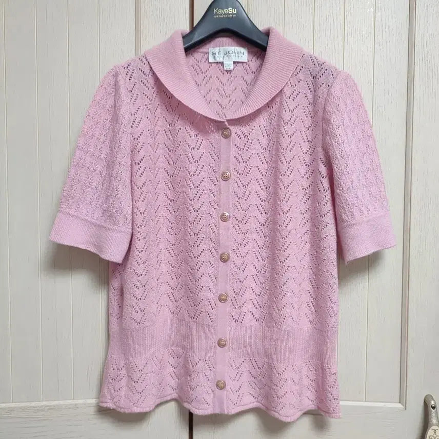 [BUNJANG] ST. JOHN Collection Line Punching Knit Cardigan / ST.JOHN 센존 니트 블라우스