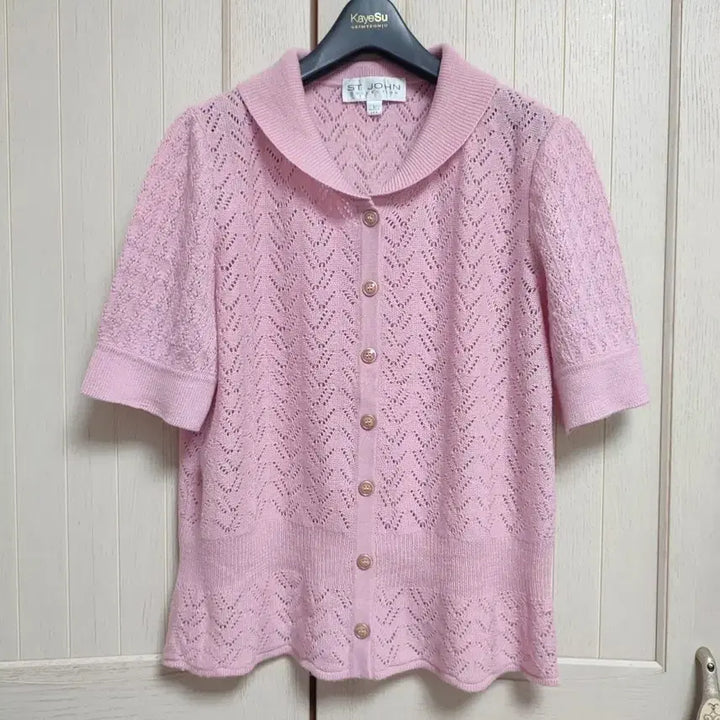 [BUNJANG] ST. JOHN Collection Line Punching Knit Cardigan / ST.JOHN 센존 니트 블라우스