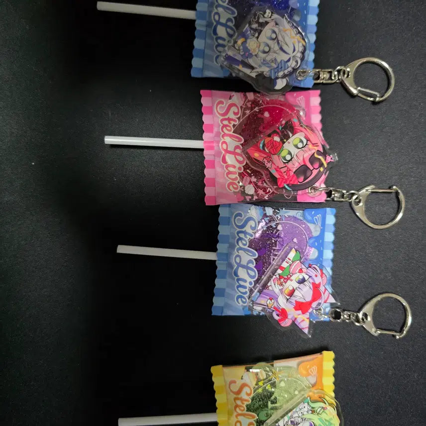 [BUNJANG] Straylive Cliché White Day Acrylic Keyring / 스텔라이브 클리셰 화이트데이 아크릴 키링