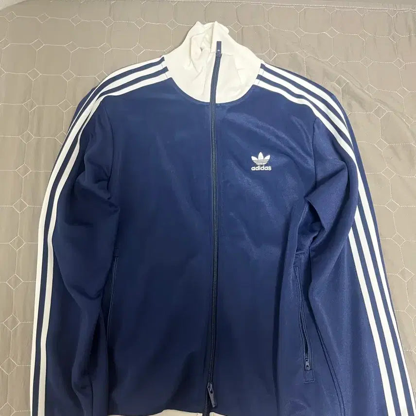 [BUNJANG] Adidas Beckenbauer Track Top Navy M / (급처) 아디다스 베켄바우어 트랙탑 네이비 색상