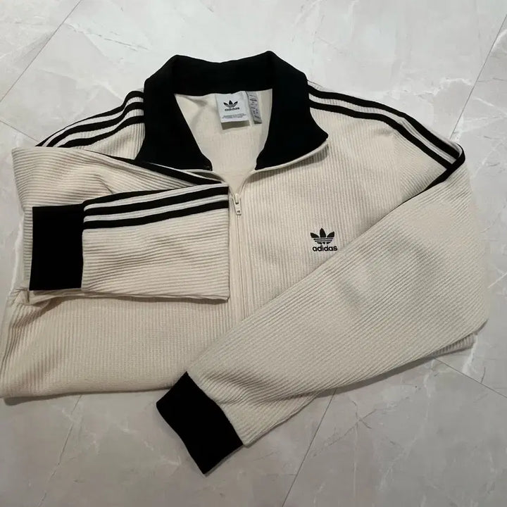[BUNJANG] Adidas Waffle BB Track Top (XL, 2XL) Bundle Set / 무신사 아디다스 와플 BB트랙탑 XL,2XL 2개