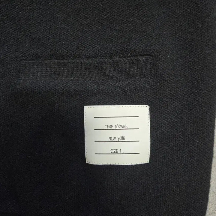 [BUNJANG] Thom Browne Cashmere Knit Cardigan / [정품/4사이즈] 톰브라운 캐시미어 니트 가디건