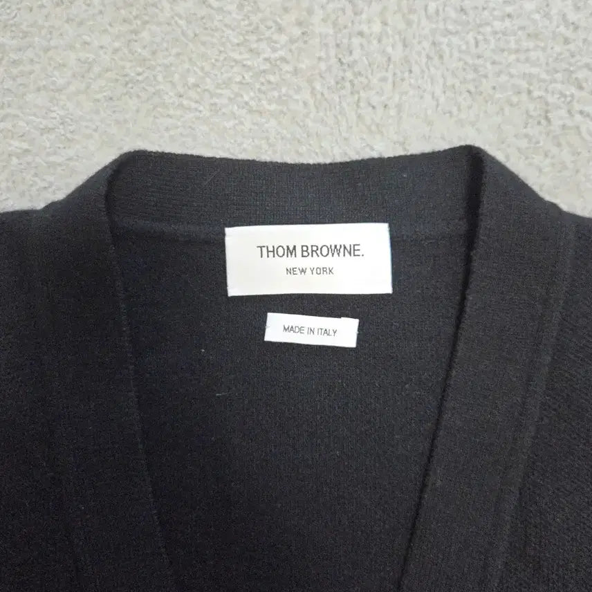 [BUNJANG] Thom Browne Cashmere Knit Cardigan / [정품/4사이즈] 톰브라운 캐시미어 니트 가디건