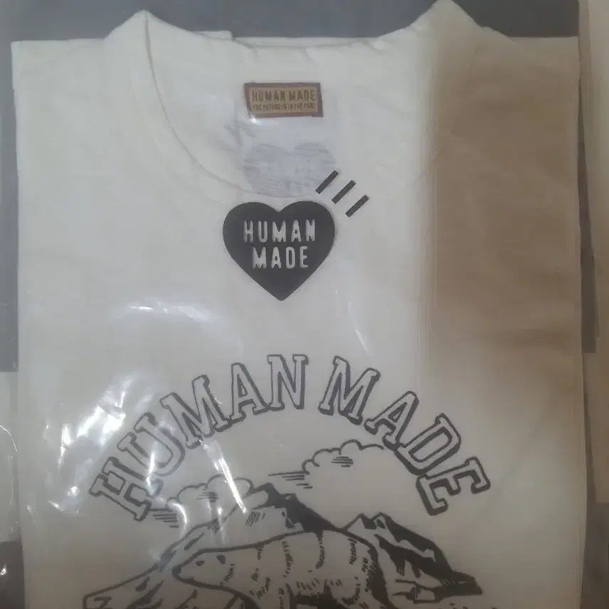 [BUNJANG] Human Made Graphic T-Shirt / 휴먼메이드 흰색 곰돌이 반팔 티셔츠 2XL 새상품 무료배송