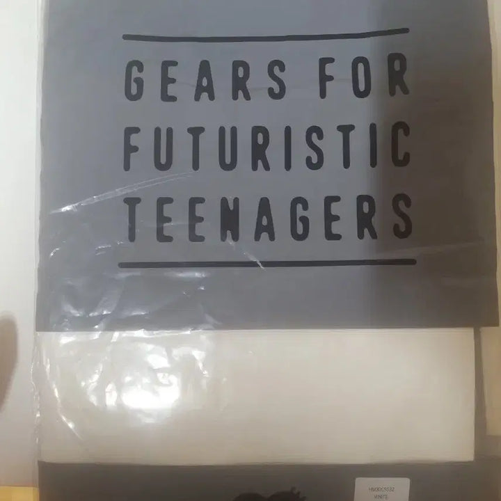 [BUNJANG] Human Made Graphic T-Shirt / 휴먼메이드 흰색 곰돌이 반팔 티셔츠 2XL 새상품 무료배송