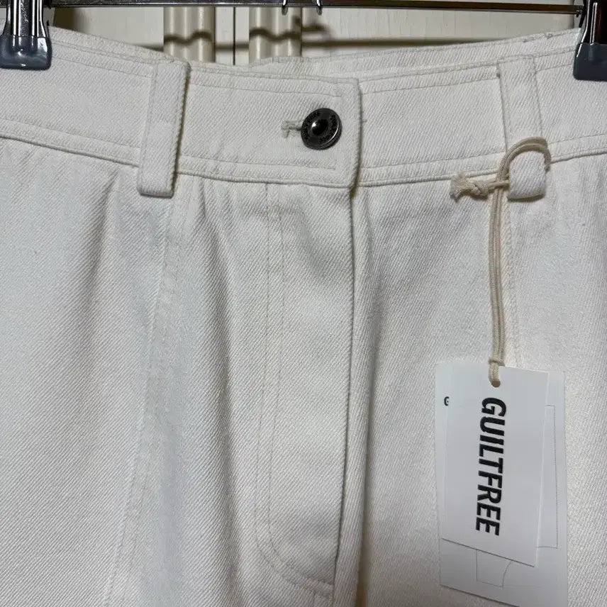 [BUNJANG] Guiltfree White Denim Pants / 새상품)길트프리 WHITE DENIM PANTS