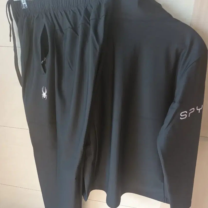 [BUNJANG] Spyder Spring/Fall Full Zip-Up Set Black M / 스파이더 춘추용 풀집업 세트 M 블랙 새상품