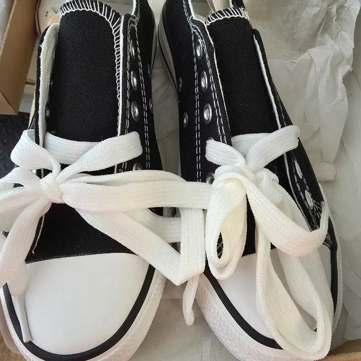 [BUNJANG] Black Canvas Sneakers (Sizes 36-40) / 블랙 캔버스 스니커즈 36~40 사이즈