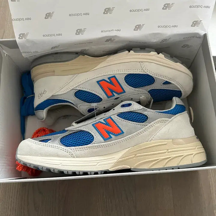 [BUNJANG] New Balance 993 Kith Sneakers (Size 265) / 뉴발란스 993 kith 키스 265