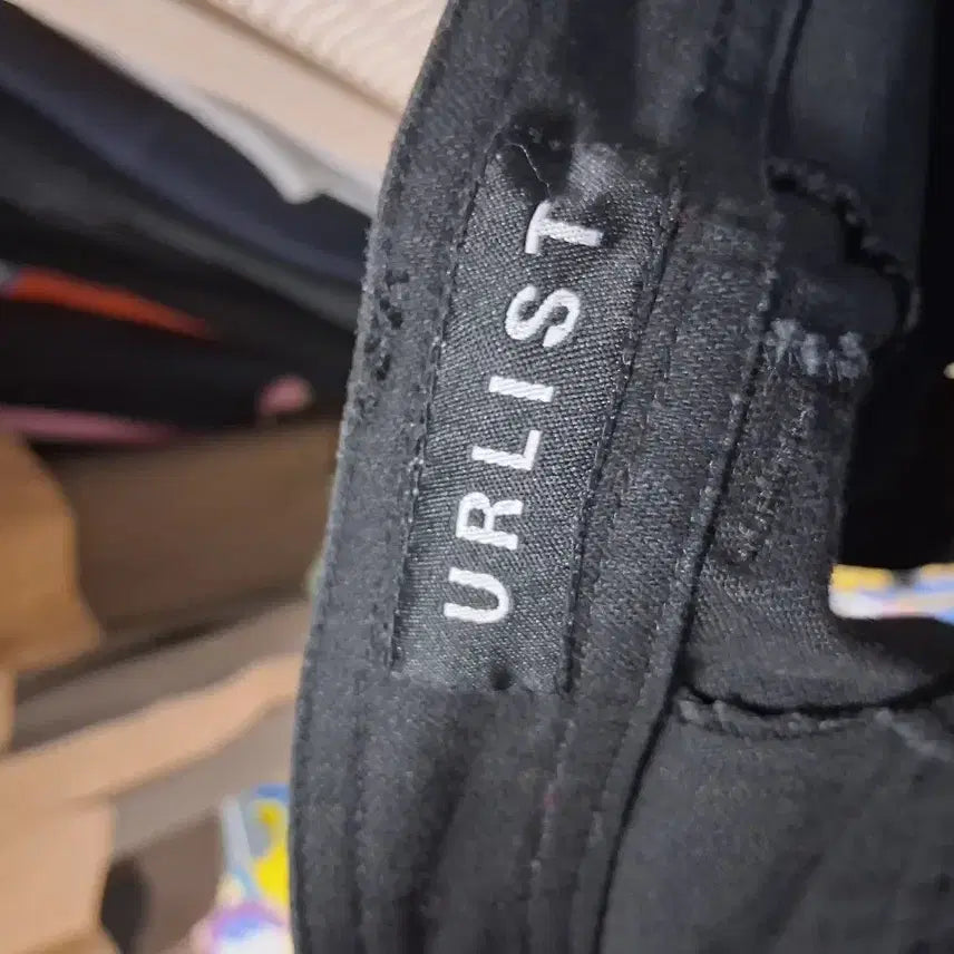 [BUNJANG] URLIST Black Shorts (Size S) / URLIST 블랙 반바지 숏팬츠(S)