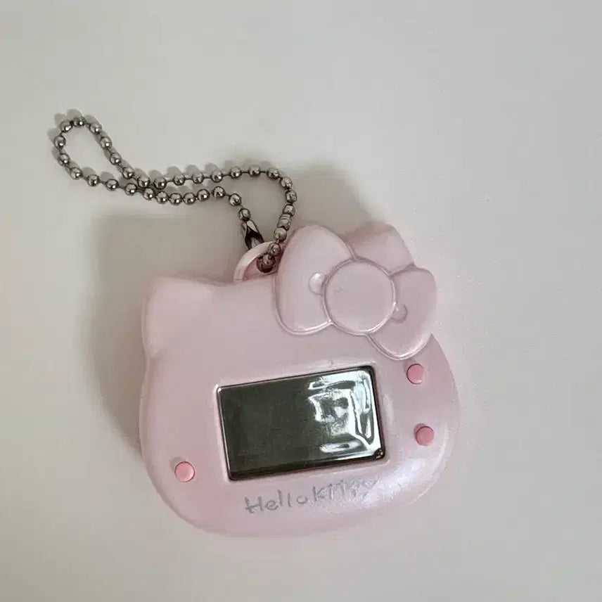 [BUNJANG] Classic Hello Kitty Tamagotchi / 고전 키티 다마고치