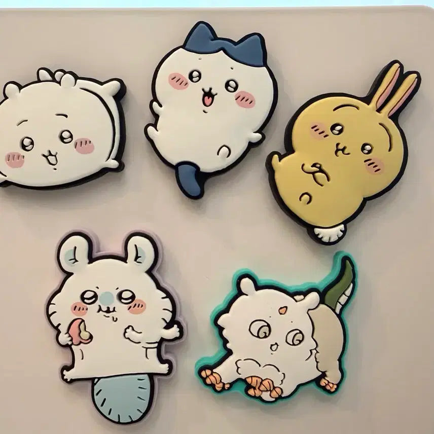 [BUNJANG] Chiikawa Rubber Magnet Gacha Capsule Set (5 Types, Bundle) / 치이카와 러버 마그넷 가챠 캡슐 자석 5종(일괄)