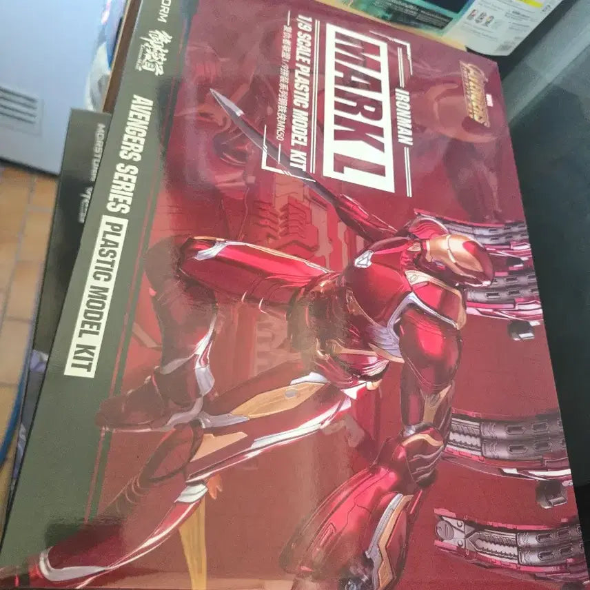 [BUNJANG] EASTERN MODEL Iron Man Mark L / Rescue Mark XLIX 1/9 Scale Plastic Model Kit / 이스턴모형 아이언맨/레스큐 프라모델 마크L/XLIX 일반버전