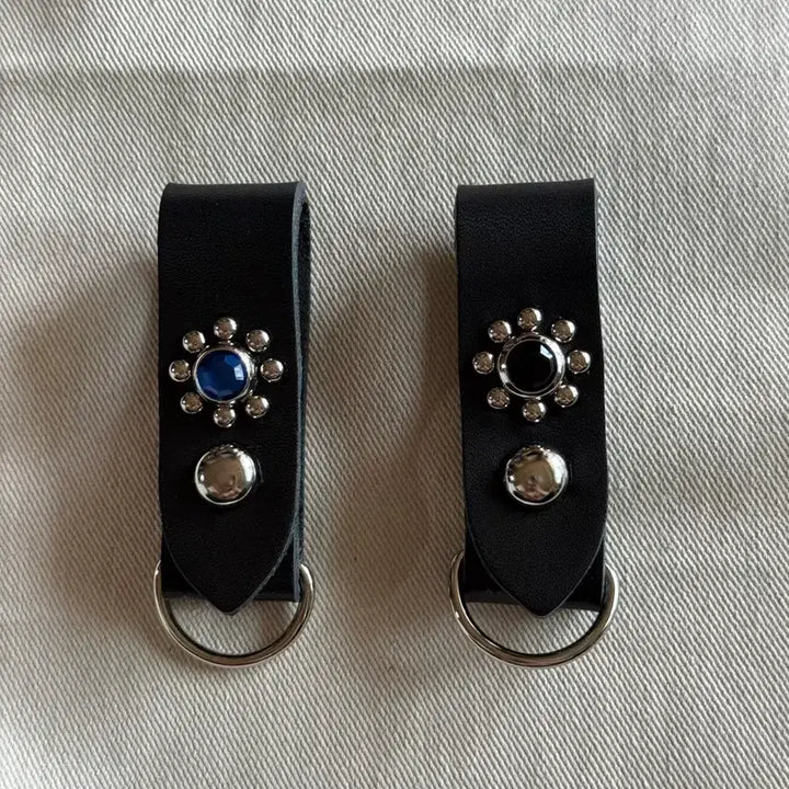 [BUNJANG] Standard Rivet Studded Keyring / 스탠다드리벳 스터드 키링