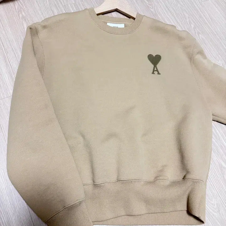 [BUNJANG] ARMY Sweatshirt / 아미 맨투맨 1회착용 베이지