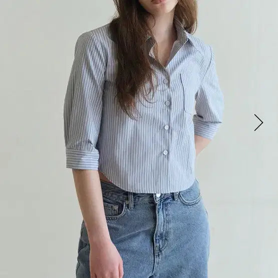 [SOLD OUT] 릴리코츠 Ett Crop Shirt
