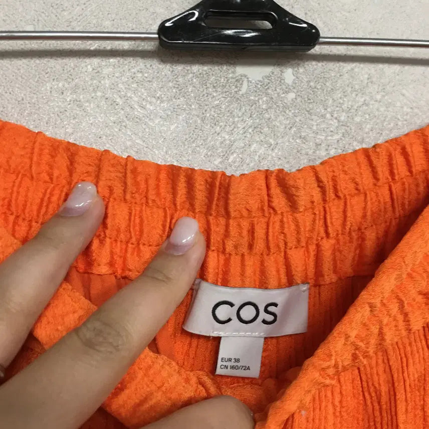 [BUNJANG] COS Textured Wide-Leg Pleated Pants / COS 코스 텍스처드 와이드레그 플리츠 팬츠 38