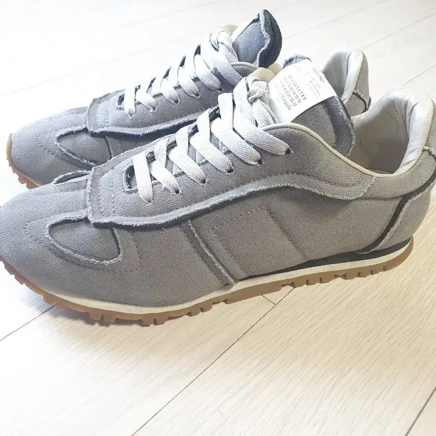 [BUNJANG] Maison Margiela Grey Italian Sneakers / 남275메종마르지엘라