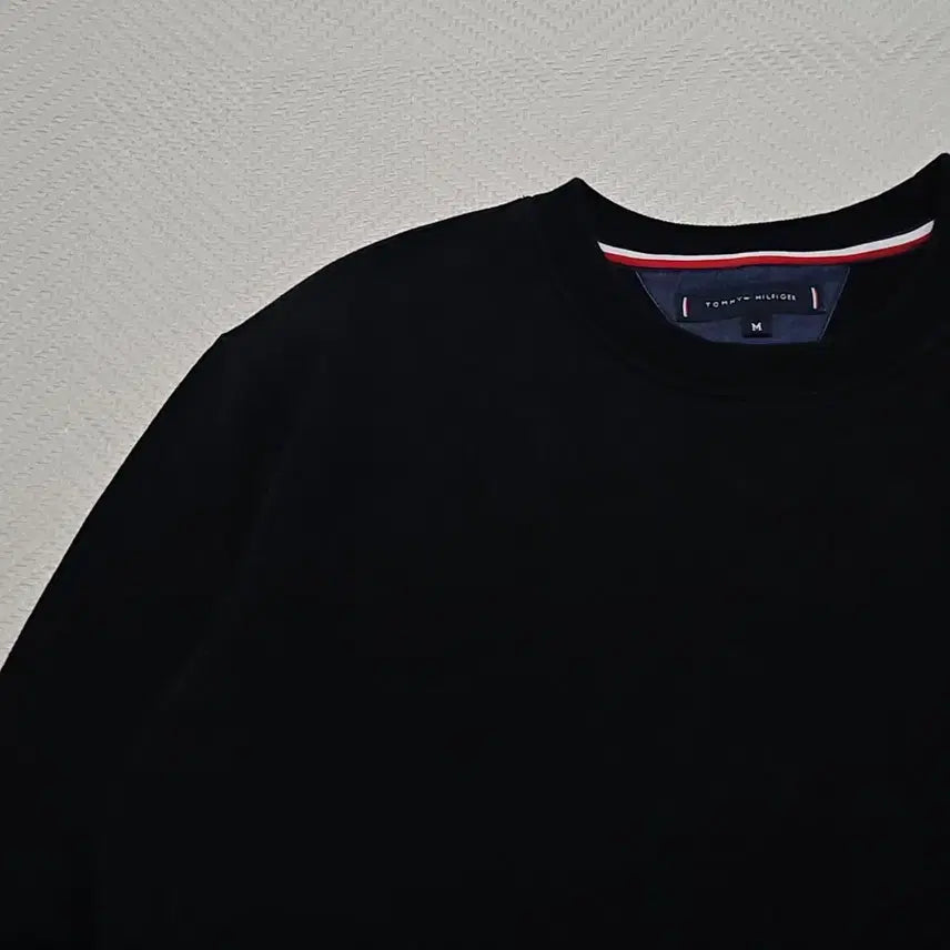 [BUNJANG] Tommy Hilfiger Sweatshirt - Medium / 타미힐피거 맨투맨 M