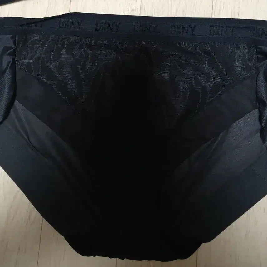 [BUNJANG] DKNY Black Women&