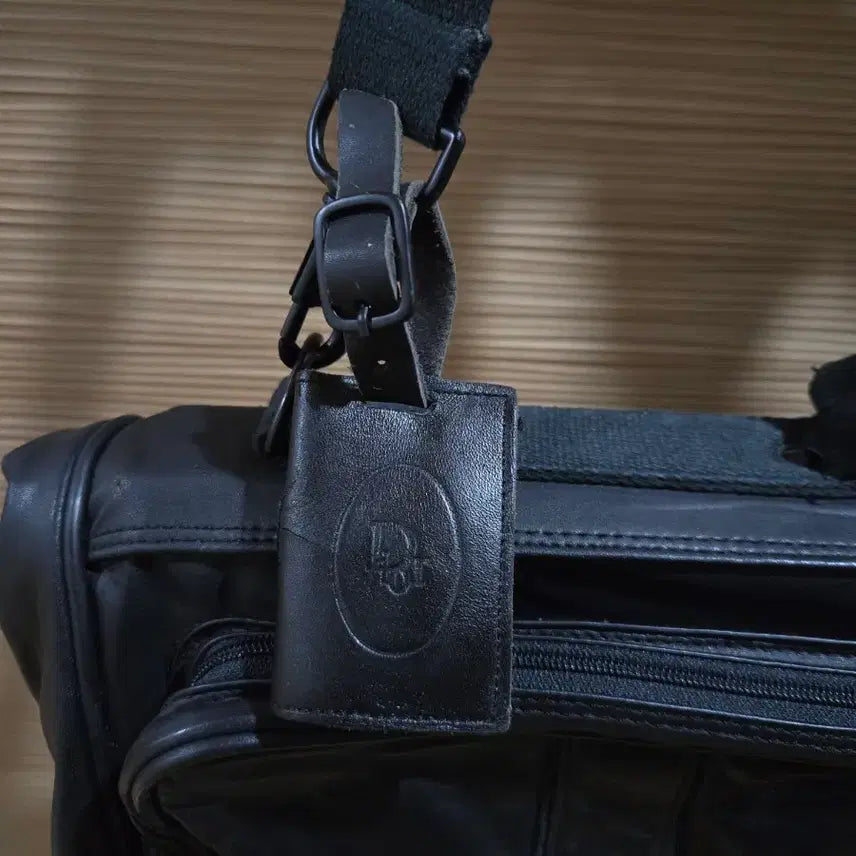 [BUNJANG] Dior Baggage Clothes Hanger Bag / 디올 baggage clothes hangers bag.