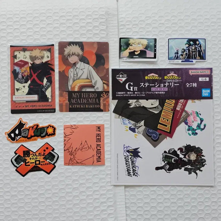 [BUNJANG] Katsuki Bakugo Clear Card Set (2 Types) + Sticker - My Hero Academia 10th Anniversary Special Edition / 바쿠고 카츠키 클리어 카드 2종+스티커 히로아카 10주년 기념 특전