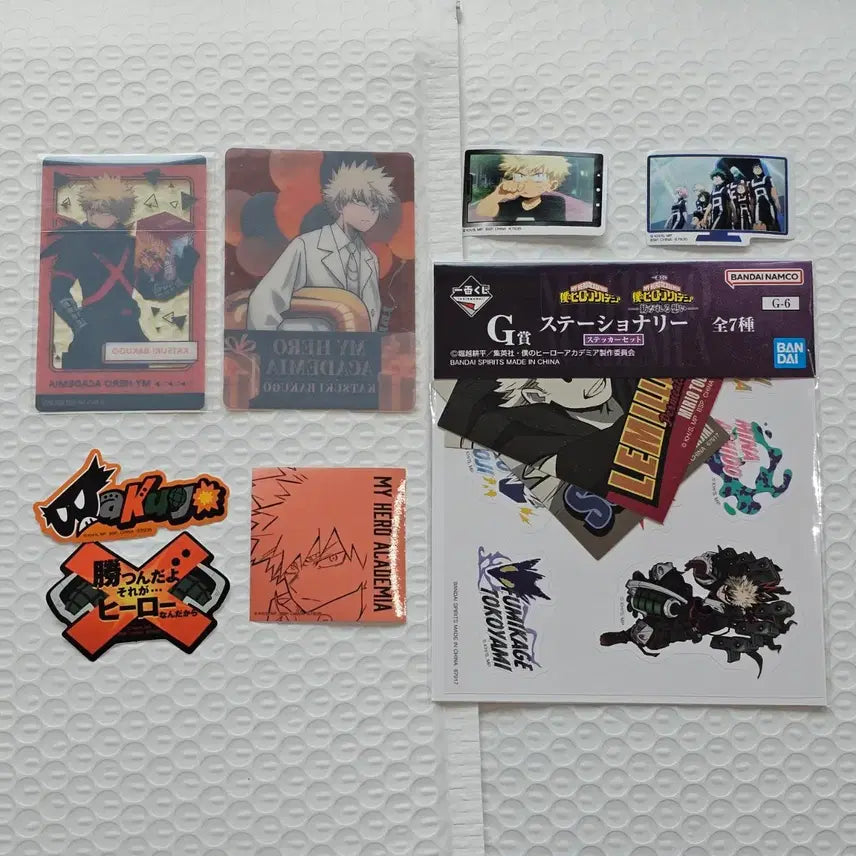 [BUNJANG] Katsuki Bakugo Clear Card Set (2 Types) + Sticker - My Hero Academia 10th Anniversary Special Edition / 바쿠고 카츠키 클리어 카드 2종+스티커 히로아카 10주년 기념 특전
