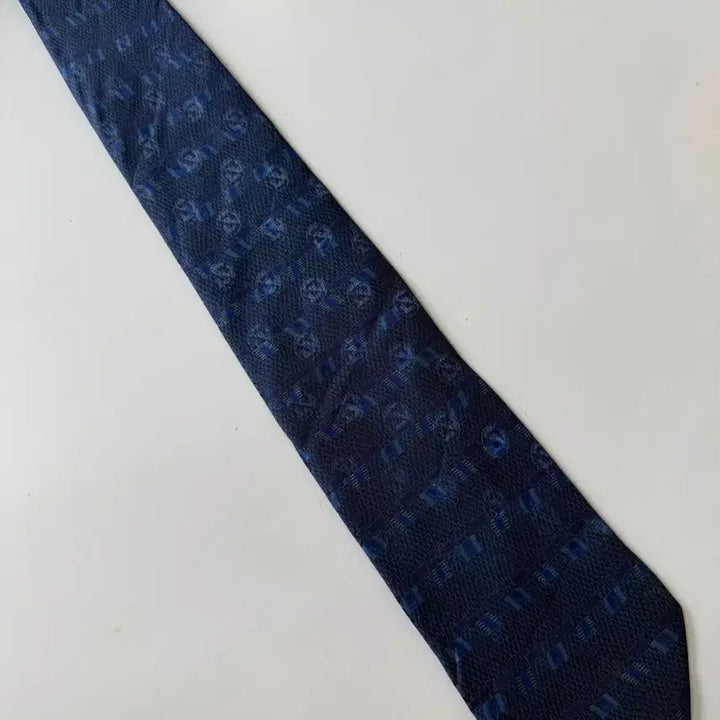 [BUNJANG] Renoma 9cm Silk Necktie / 레노마(renoma) 실크 넥타이 9cm