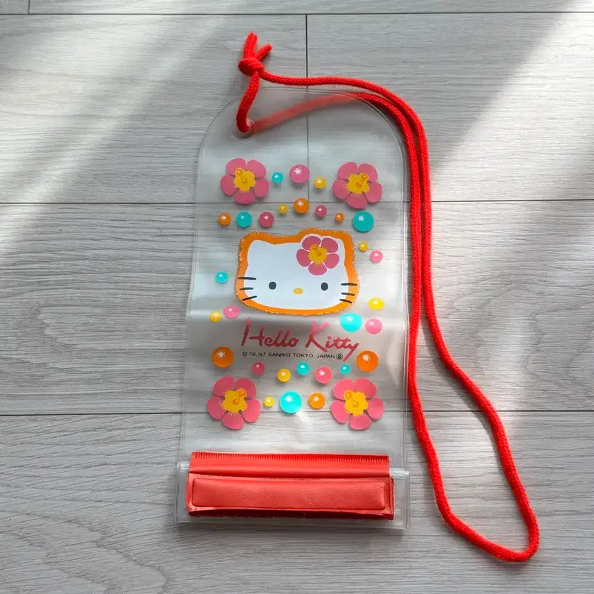 [BUNJANG] 1997 Classic Hello Kitty Hibiscus Waterproof Pouch / 97년도 고전키티 히비스커스 방수팩