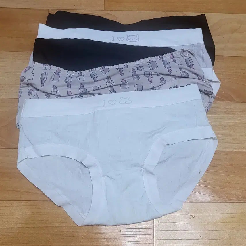 [SOLD OUT] 여성속옷 팬티 5종 중고