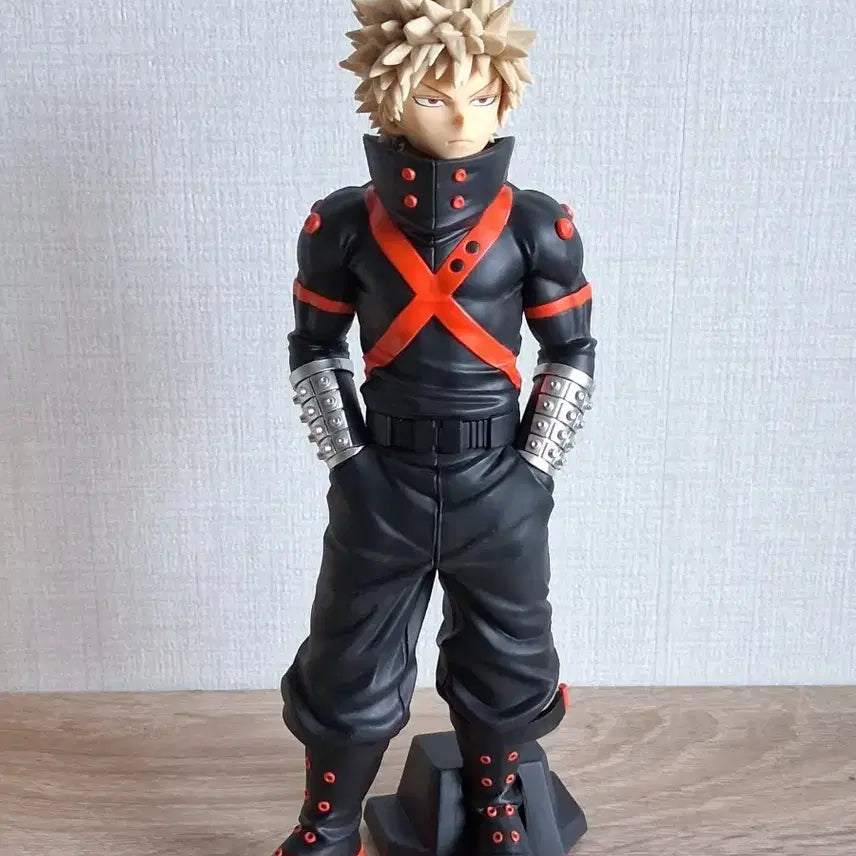 [BUNJANG] Katsuki Bakugo Figure / 바쿠고 피규어