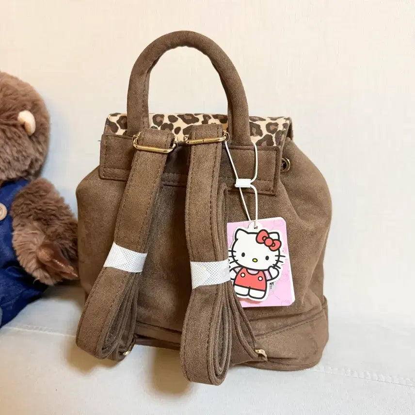 [BUNJANG] Sanrio Hello Kitty Leopard Backpack / 신상 산리오 태닝 헬로키티 레오파드 백팩 새상품