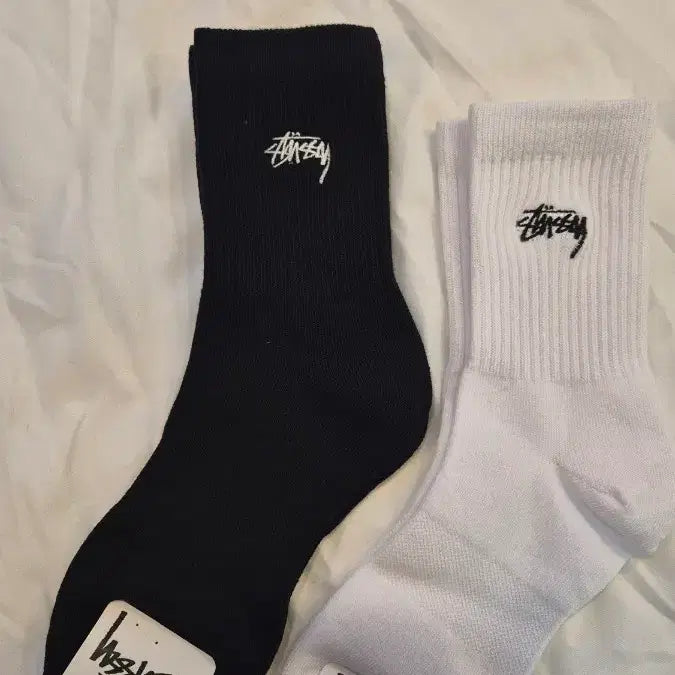 [BUNJANG] Stussy Embroidered Mid-Calf Socks / [특가]스투시 중목 자수양말