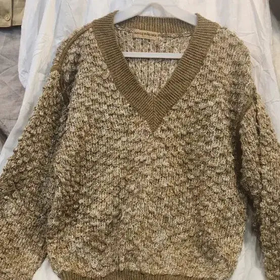 [BUNJANG] Issey Miyake V-Neck Knit Sweater / 명품 이세이 미야케 브이넥 니트