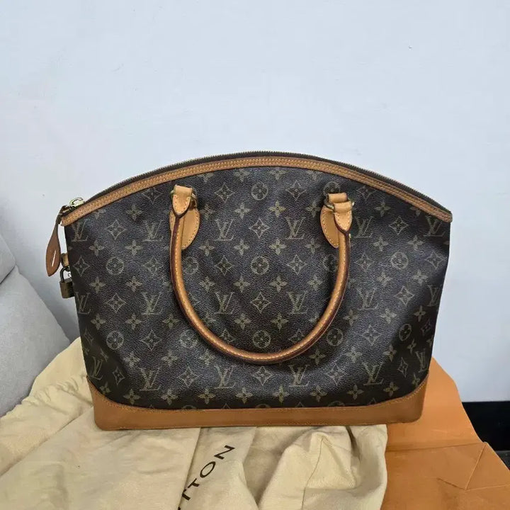 [BUNJANG] Louis Vuitton Rakit Horizon Bag / [정품] 루이비통 락킷호리즌 백