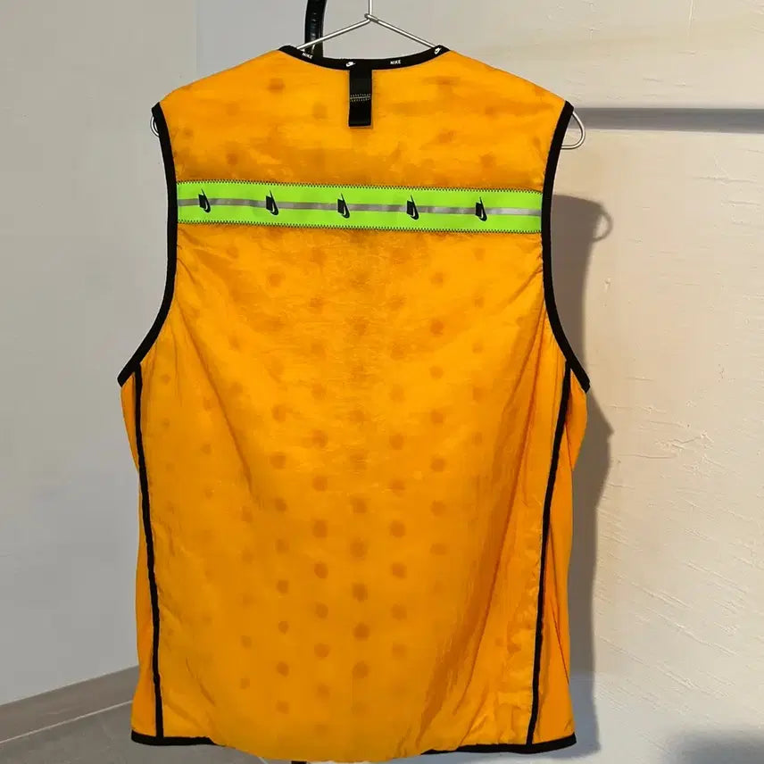 [BUNJANG] Nike Wild Run Lightweight Running Vest Orange / M 나이키 와일드런 경량 조끼 러닝 베스트