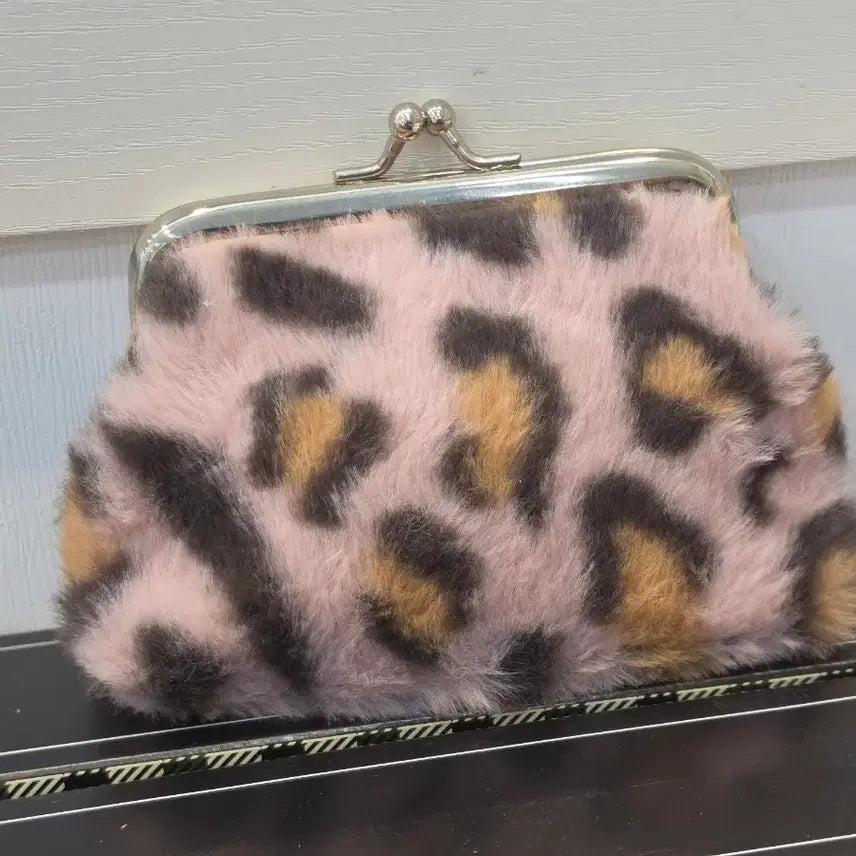 [BUNJANG] Tanning Hello Kitty Leopard Print Mini Pouch Wallet / 태닝 헬로키티 호피 미니 파우치 지갑