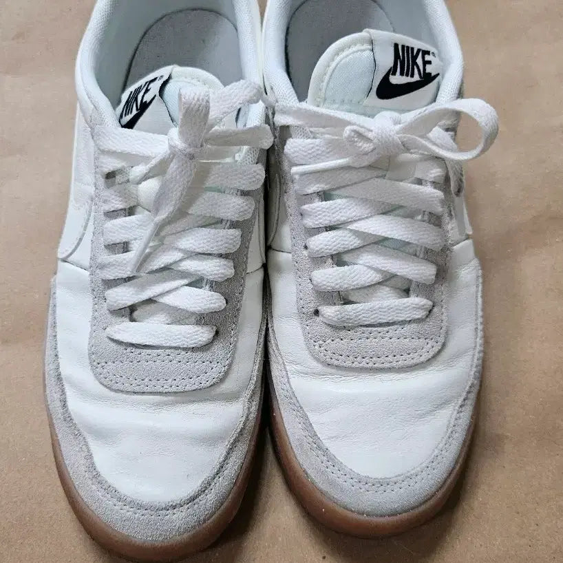 [SOLD OUT] 나이키운동화240