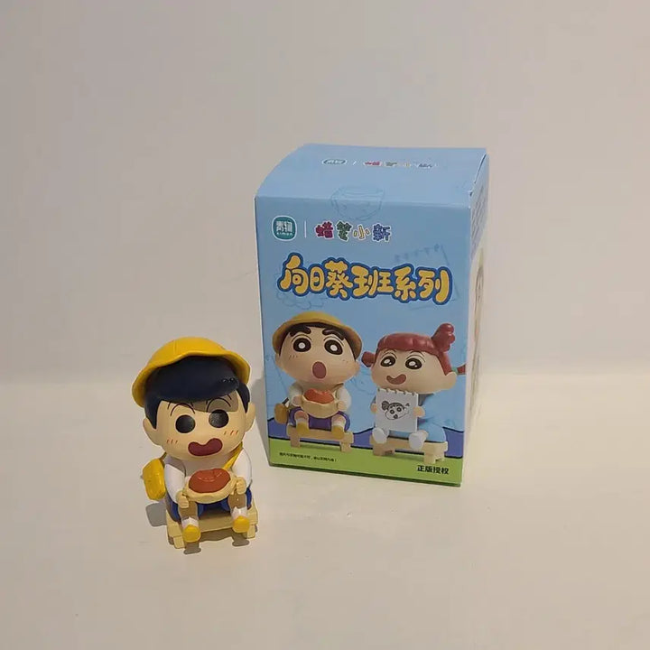 [BUNJANG] Crayon Shin-chan Sunflower Kindergarten Figure (Tetsu) / 짱구 해바라기반 유치원 피규어(철수)