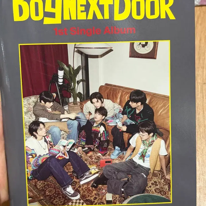 [BUNJANG] BOYNEXTDOOR WHO! Photobook / 보넥도 WHO 포토북