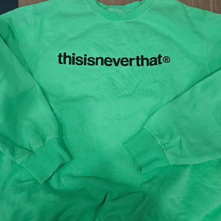 [BUNJANG] Thisisneverthat Embroidered Logo Fluorescent Sweatshirt XL / (XL) 디스이즈네버댓 형광 맨투맨 1회실착