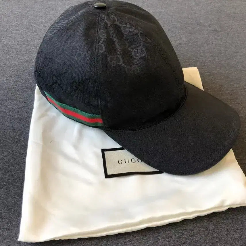 [BUNJANG] Gucci Black Logo Pattern Baseball Cap with Dust Bag / 구찌 모자